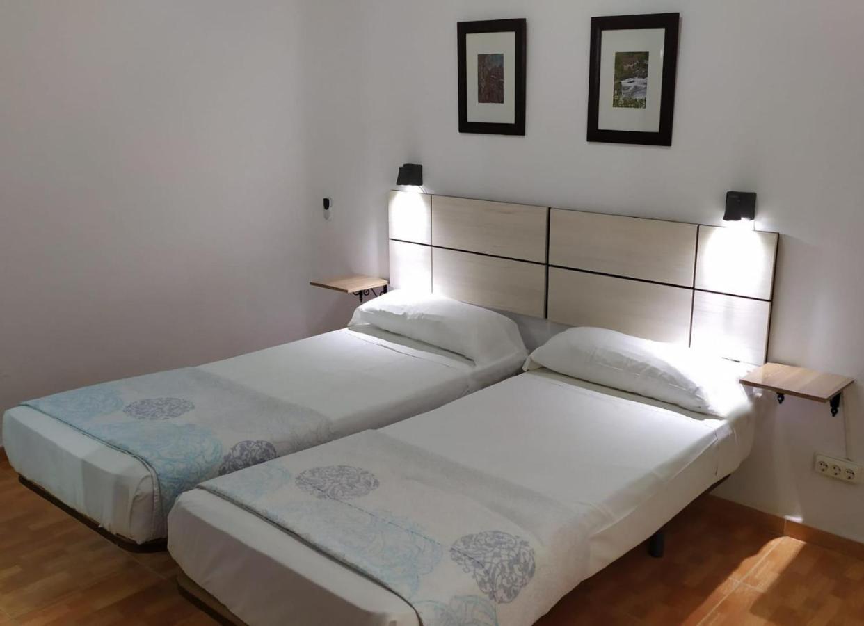 Hostal Miami Мадрид Экстерьер фото